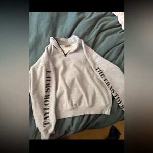 Taylor Swift Eras Tour Quarter Zip Gray Size Large